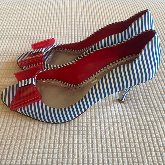 Gianni Bini Blue and White Striped Heels with Red Bow - Picture 4 of 6